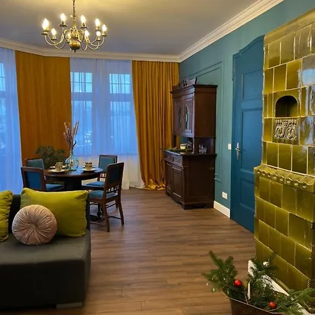 Apartament Baron ***** Jelenia Góra Exterior foto