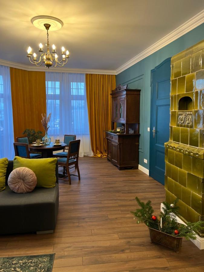 Apartment Baron ***** *