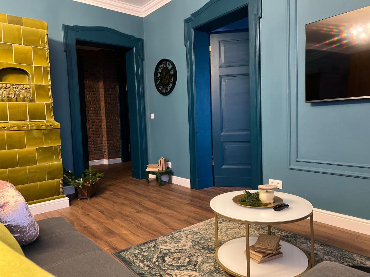 Apartment Baron ***** *